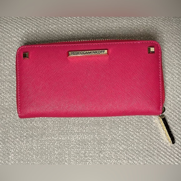 🎉HP🎉EUC-RebeccaMinkoff Fuschia Pink/Gold Saffiano Leather Zip Around Wallet✨💕 - Picture 7 of 16